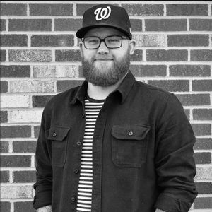 Meet your Posher, Alex